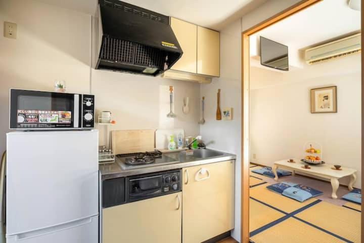 都心の家30 Square Meter King Size Bed With Stepping Rice Tokió Kültér fotó